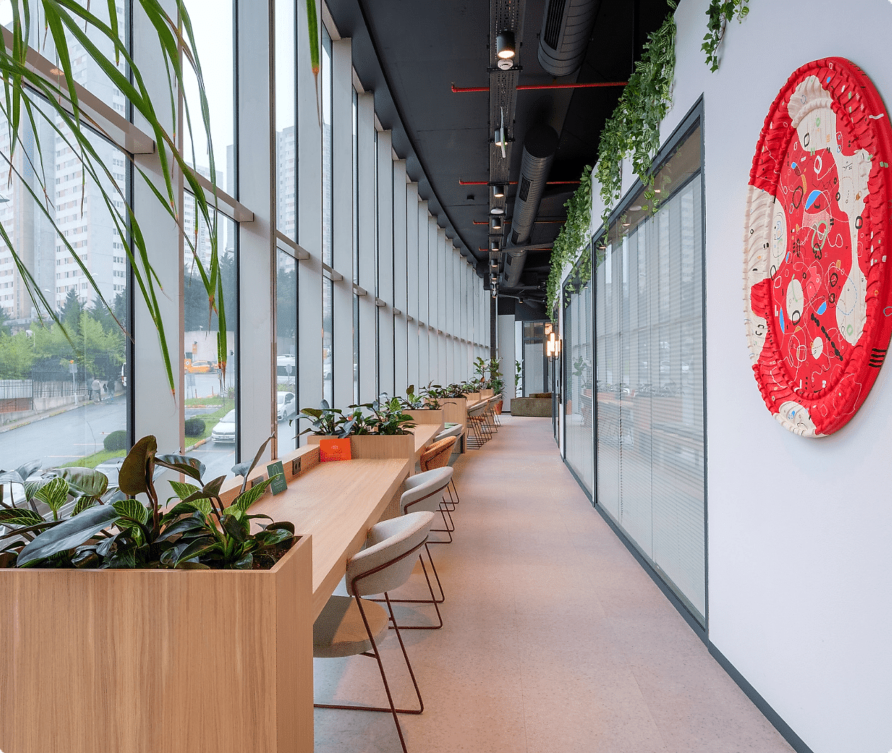 Ataşehir’deki yepyeni ikinci lokasyonumuzda hayalindeki çalışma alanına kavuşmaya ne dersin?